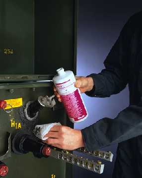 All SpliceMaster® cleaners are excellent for electrical grime like shield picks, corrosion inhibitor, silicone grease, and varnish.